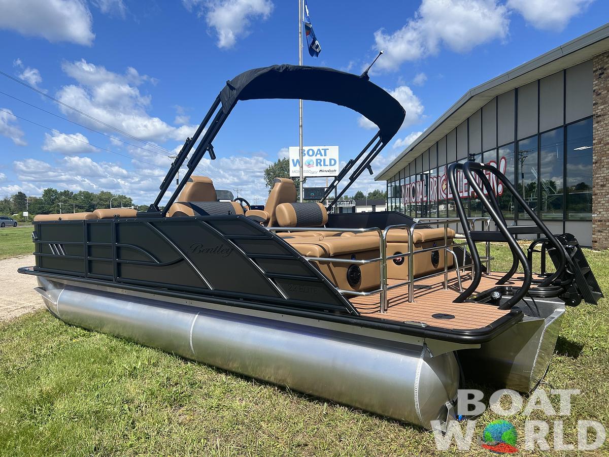 2026 Bentley Pontoons Elite 223 Quad Swingback QSB Tritoon