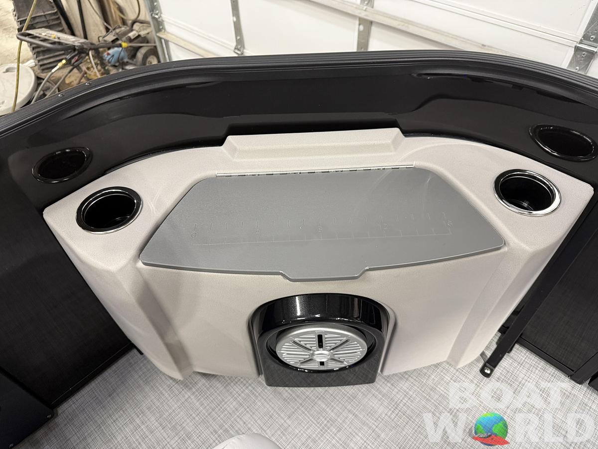 2027 Princecraft 21 Sportfisher 2-S Pontoon $32995