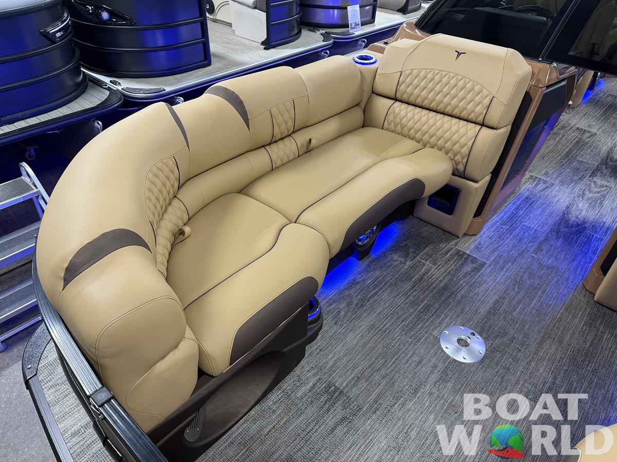 2025 Tahoe Pontoons Cascade 2385 Quad Lounge Shift Windshield Tritoon & 225HP 4-Stroke EFI