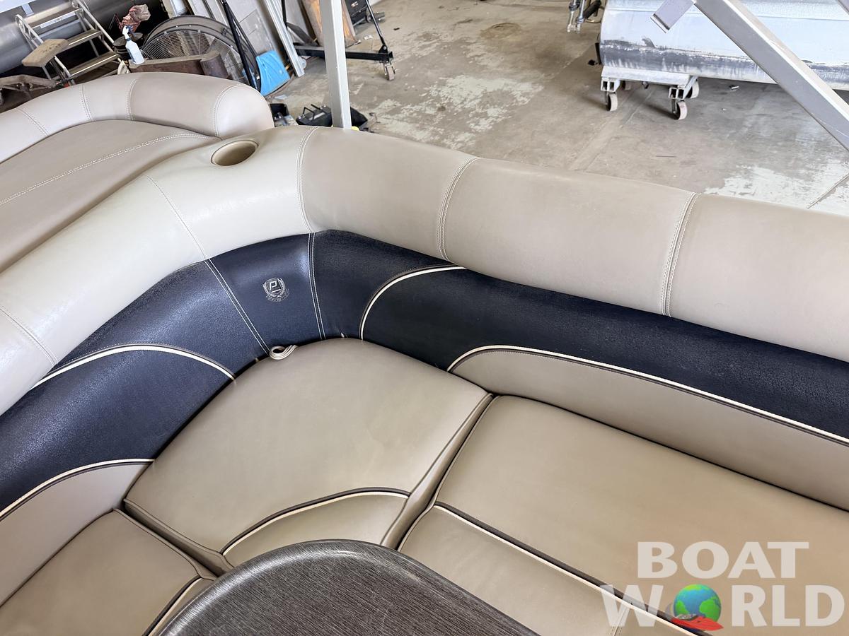 Used 2007 Premier 210 Legend
