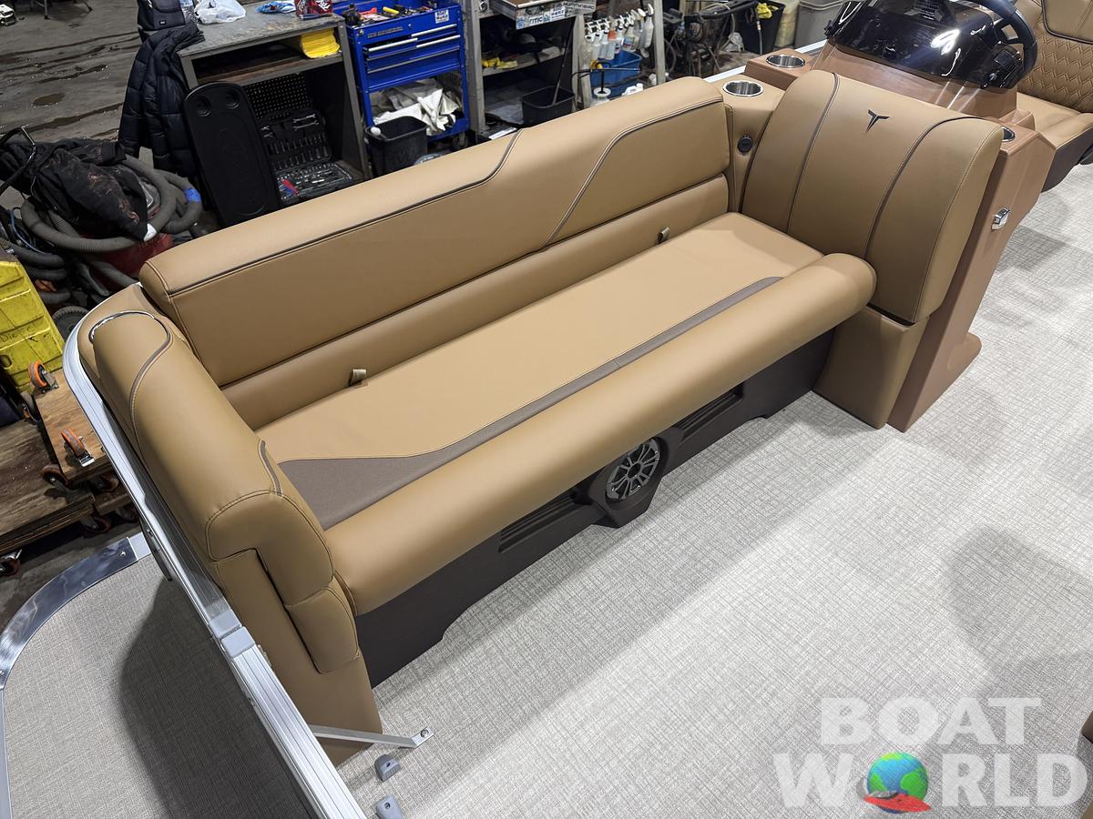 2026 Tahoe Pontoons Sport 1980 Cruise Rear Bench (CRB) 