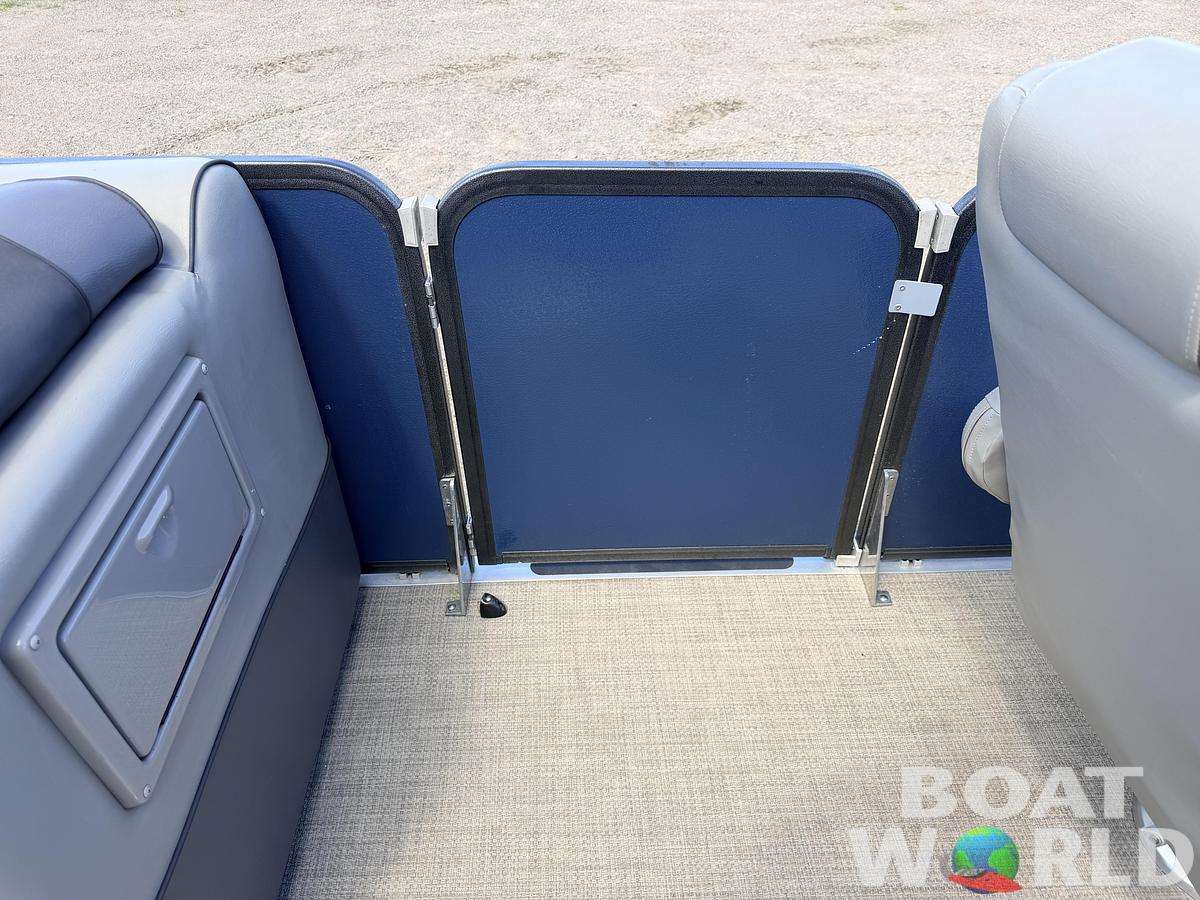 Used 2016 Premier 220 Explorer Tritoon & 175HP Yamaha 4Stroke - $39,995