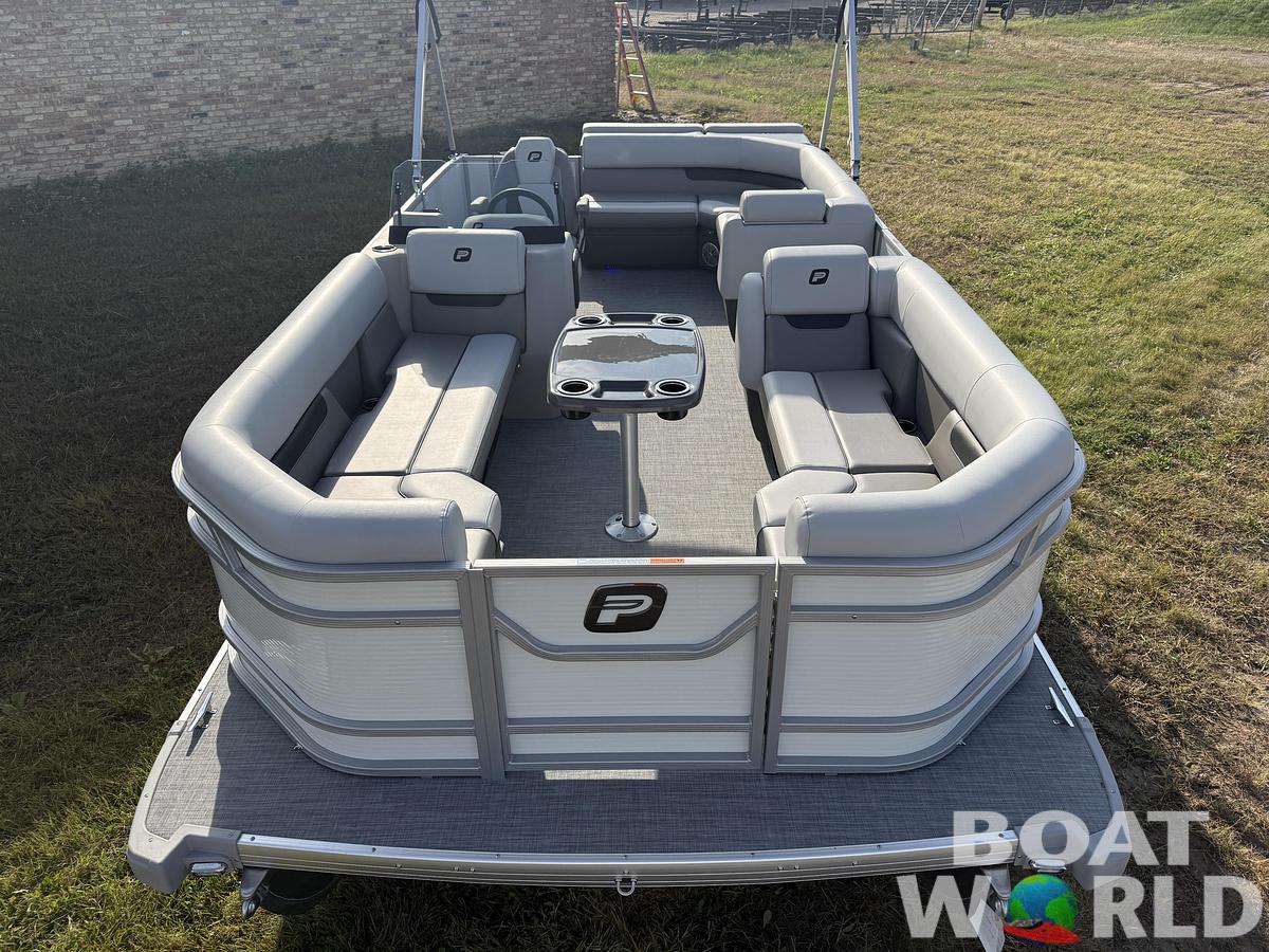 2026 Princecraft Vectra 21 Cruise Lounge Pontoon & Mercury 4-Stroke EFI