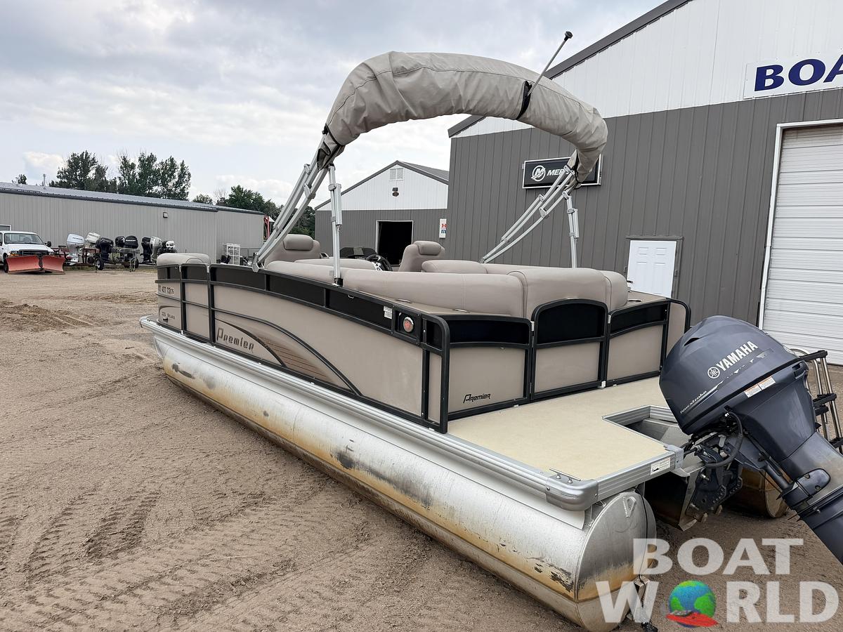 Used 2012 Premier 225 Solaris & 50HP Yamaha 4Stroke -$19,995