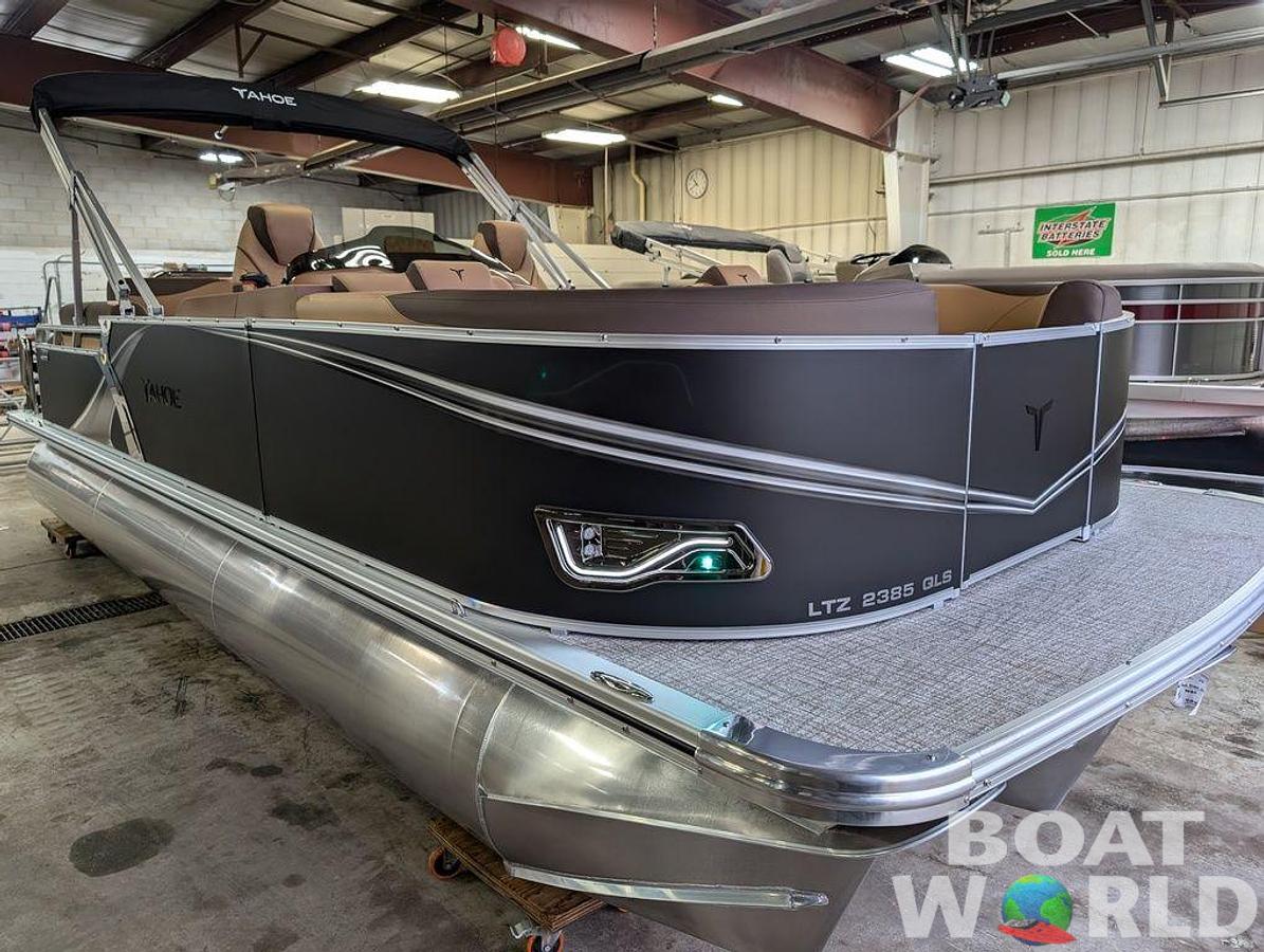 2026 Tahoe LTZ 300HP QLS 2385 Tritoon $69,995