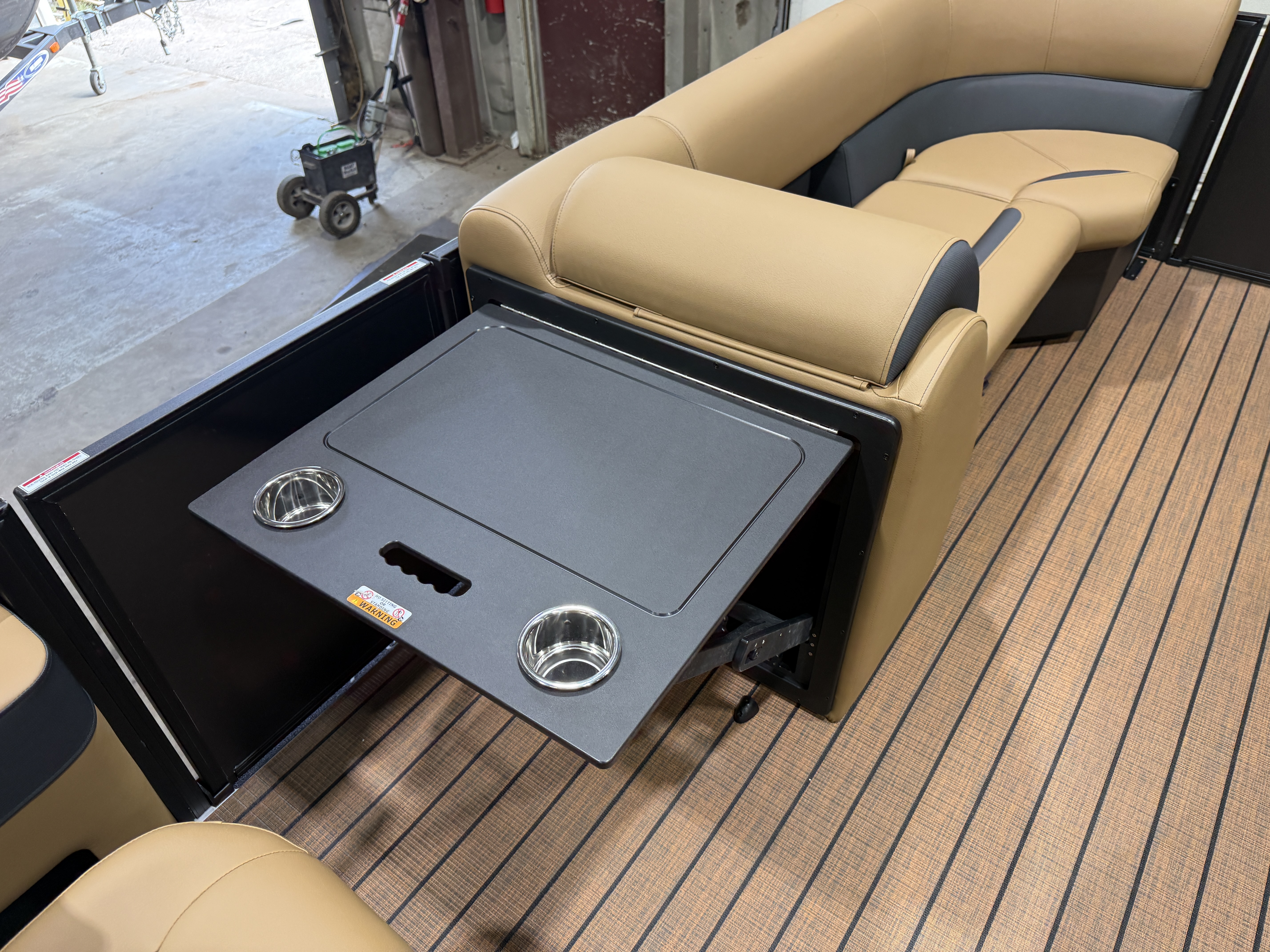 2027 Bentley Legacy 220 QSB Swingback $46995