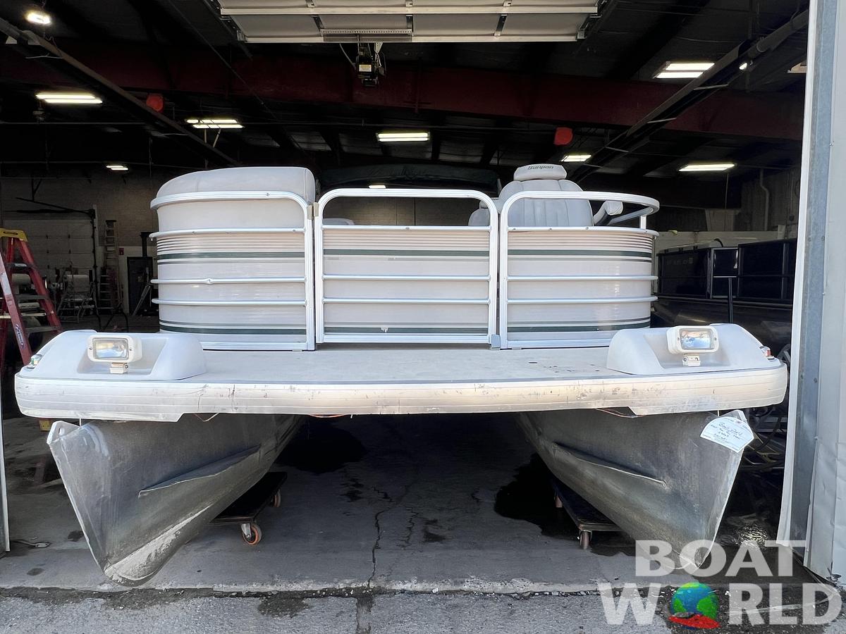 Used 2001 San Pan 2500 & 80HP Yamaha 4Stroke -$8,995