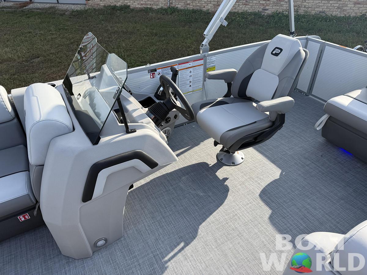 2026 Princecraft Vectra 21 Cruise Lounge Pontoon & Mercury 4-Stroke EFI