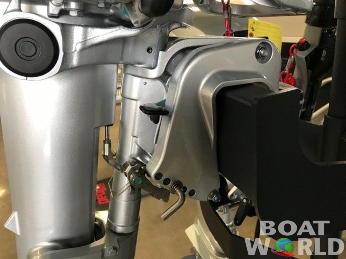 2025 Honda Marine 5HP Outboard Tiller