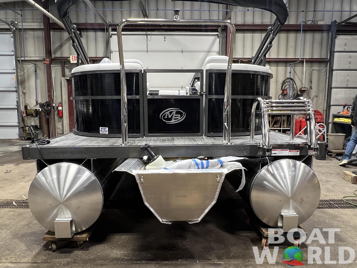 2026 Montego Bay 8522 BR DL Quad Lounger & Honda 4-Stroke $39995