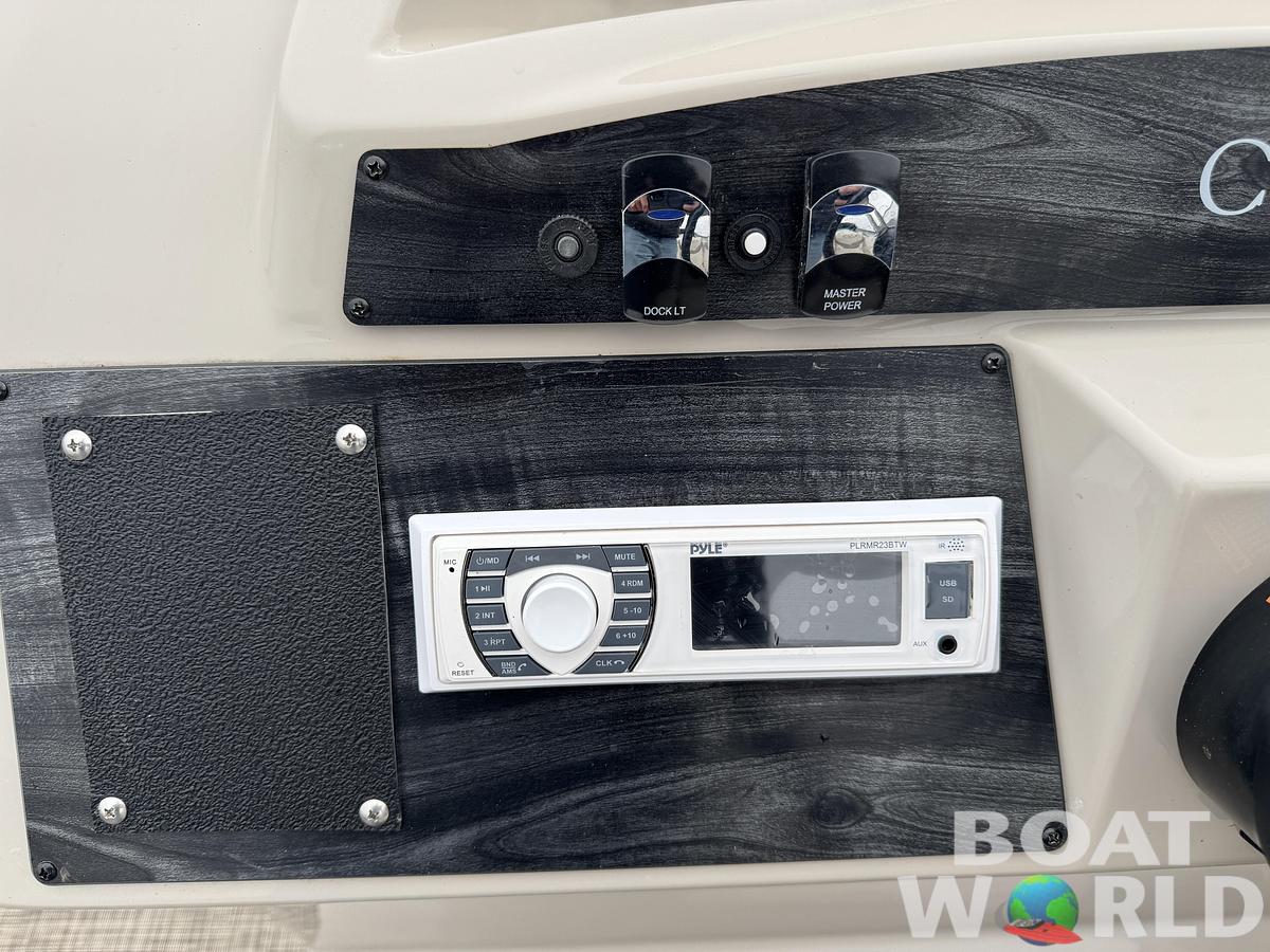 Used 2018 Harris Cruiser 220 Tritoon Pontoon