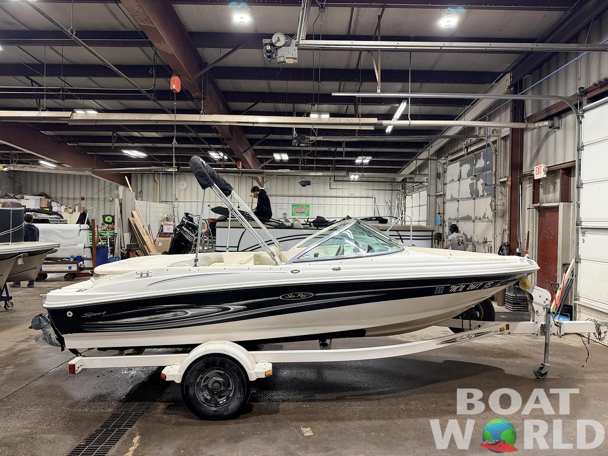 Used 2004 Sea Ray Sport 180 Runabout & 135HP 3.0L Mercruiser - $7,995