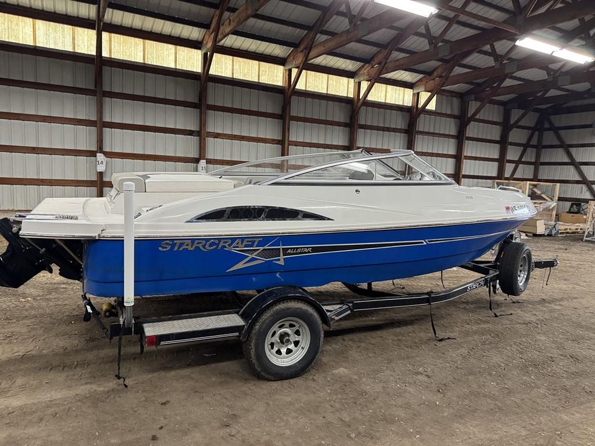 Used 2015 Starcraft Marine Runabout Limited IO 1918 RE I/O