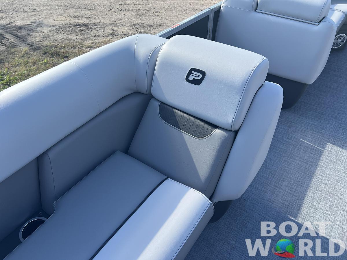 2026 Princecraft Vectra 23 RL Swingback Lounge Pontoon