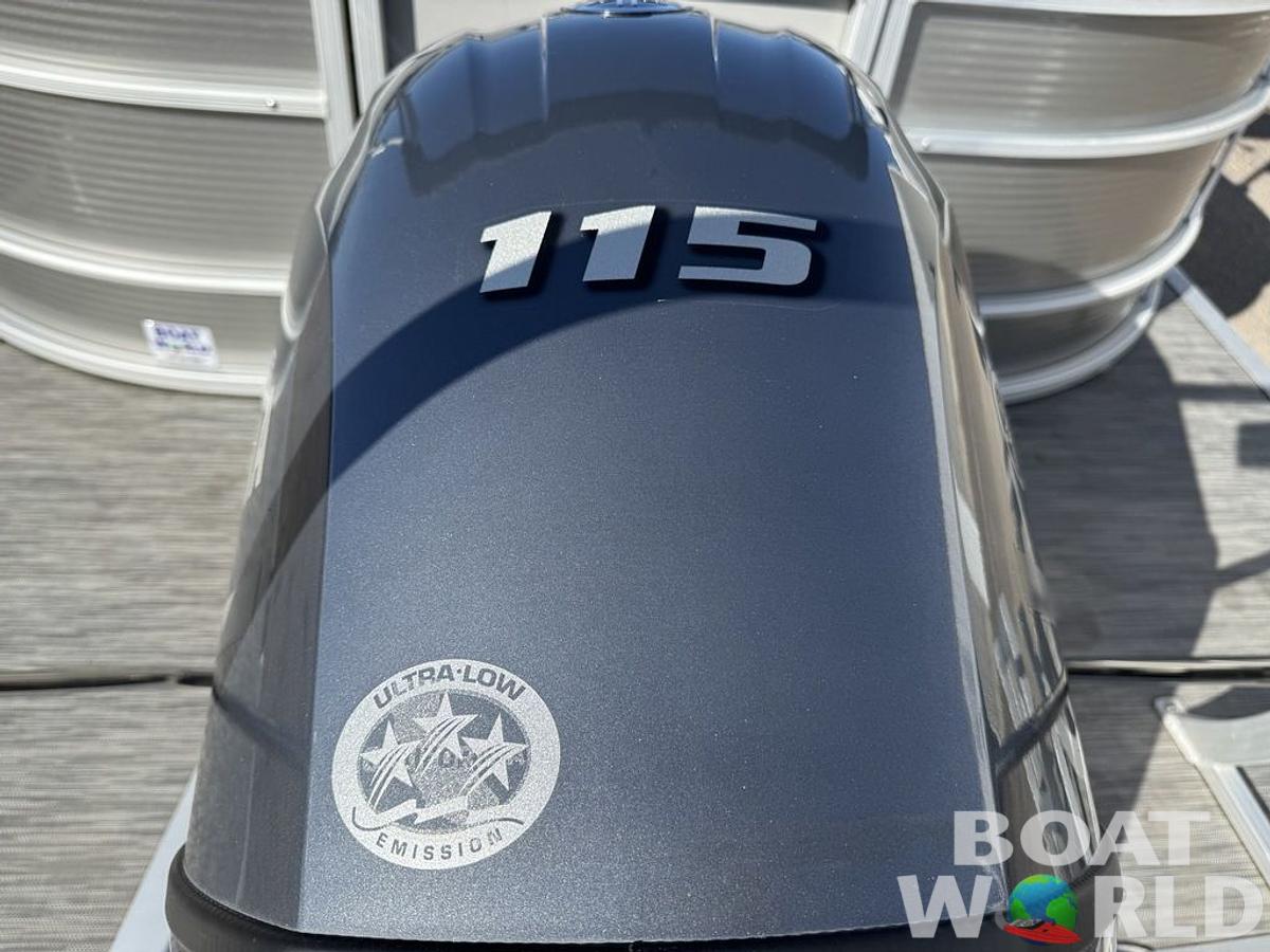 Used 2021 Bennington 22 SSRX Pontoon & 115HP Yamaha