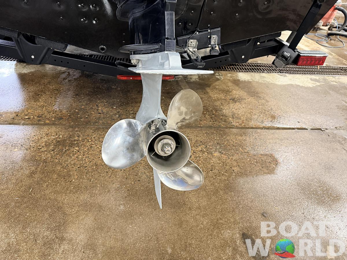 Used 2022 Lund 1875 Pro-V &  200HP Mercury ProXS - $49,995