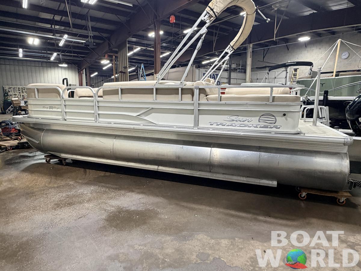 Used 2017 Sun Tracker  Party Barge 22 150HP Tritoon $34,995