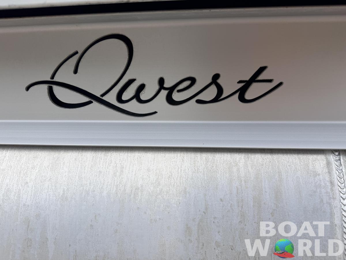 Used 2019 Qwest 822 LS Tritoon & 150HP Honda 4Stroke -$29,995