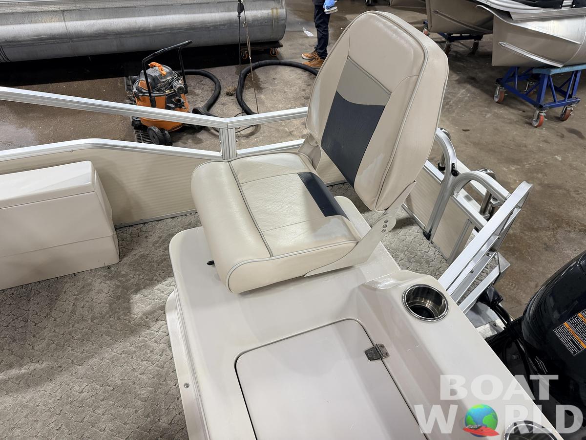 Used 2009 Weeres Fisherman 200 DLX & 80HP Suzuki 4Stroke $13,995