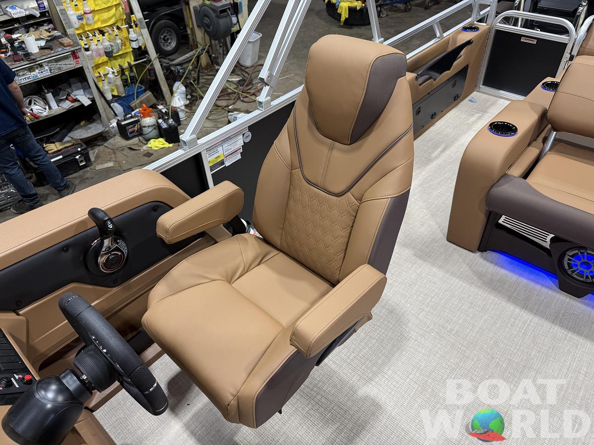 2027 Tahoe LTZ VRL 2385 Swingback Tritoon $53995