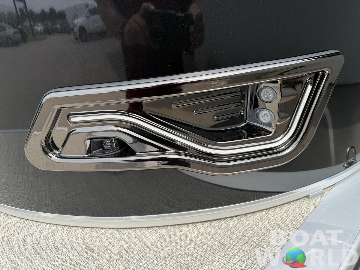 2025 Tahoe Pontoons LTZ 2385 Swingback (VRB) & Honda 4-Stroke EFI