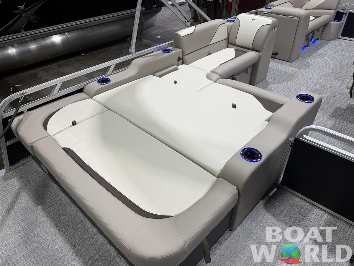 2026 Tahoe Pontoons Sport 2385 Swingback (VRB) Tritoon