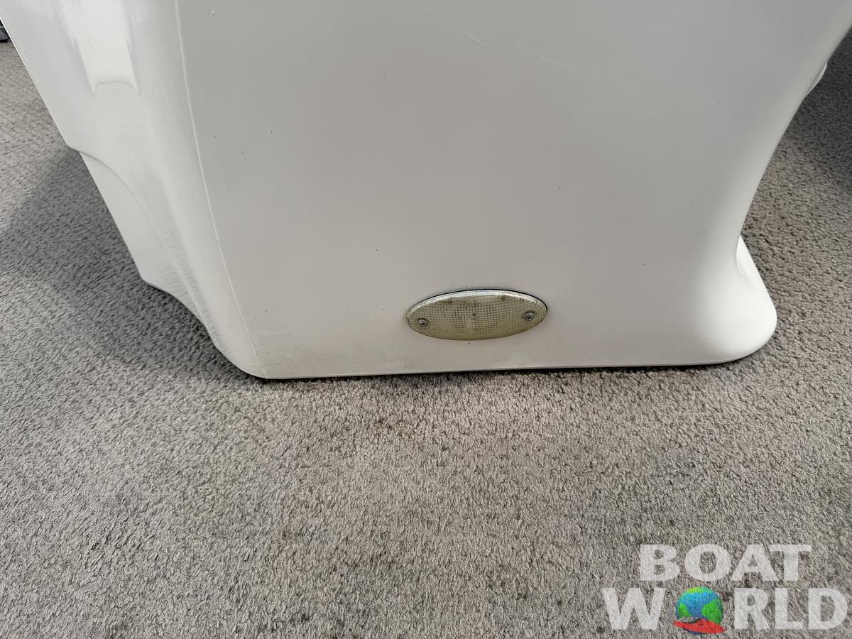 Used 2004 Sweetwater 2222 DF Pontoon WITH SEA LEGS