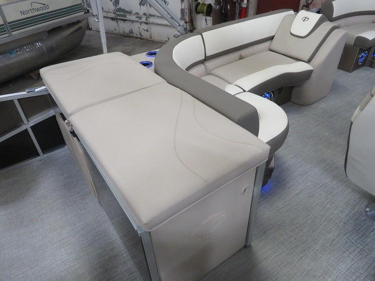 Used 2023 Tahoe Pontoons Cascade 2385 Rear Fish Tritoon & 150HP 4-Stroke EFI