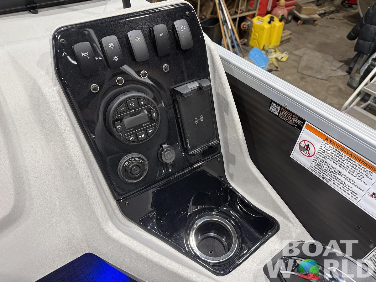 2026 Princecraft Vectra 21 Quad Lounge Pontoon $30995