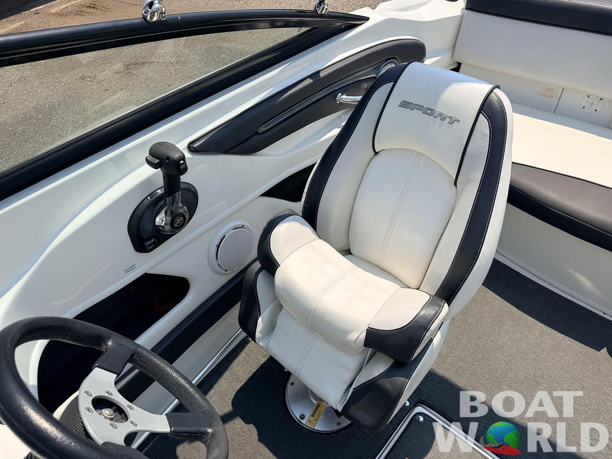 Used 2012 Sea Ray 205 Sport & 220HP 4.3L Mercruiser MPI with Tandem Axle Trailer -$15,995