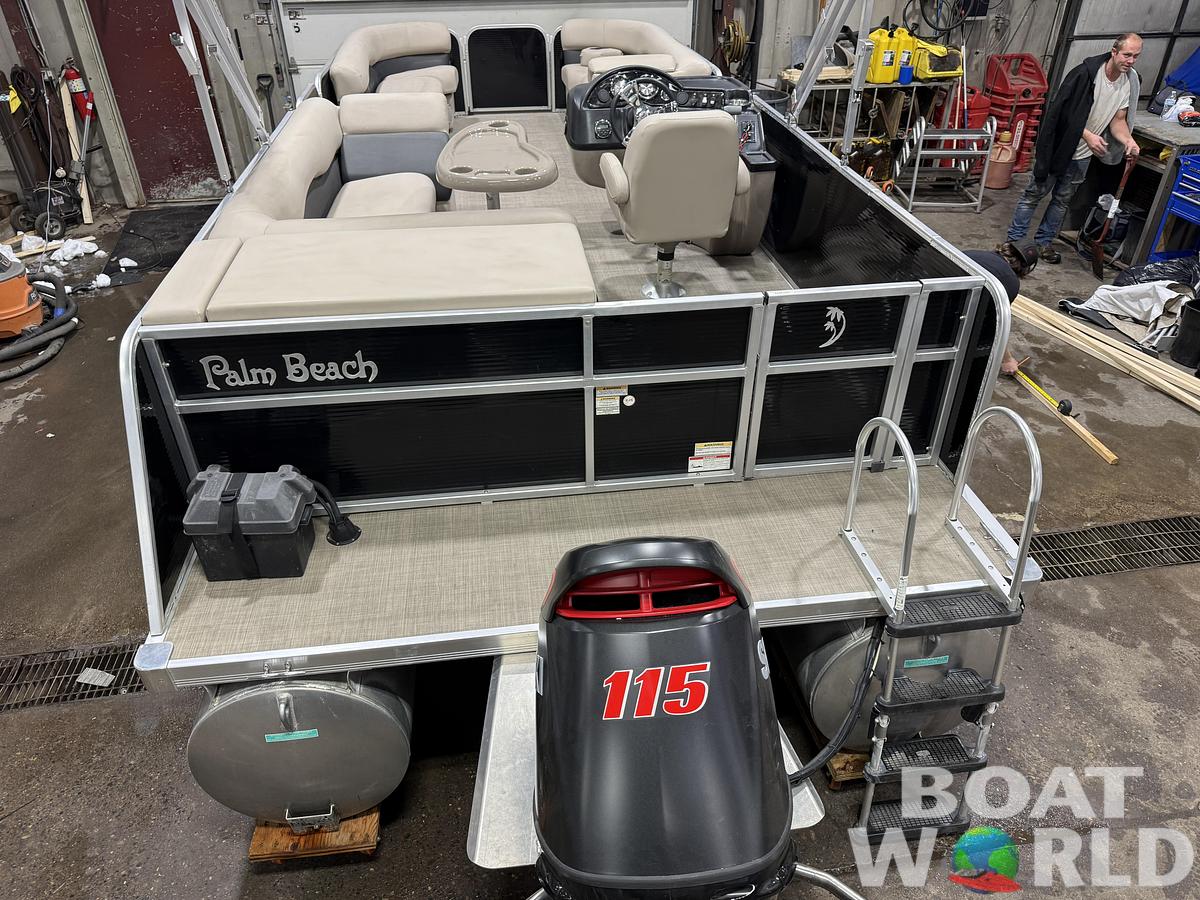 Used 2015 Palm Beach Ultra 240 Cruise & 115HP