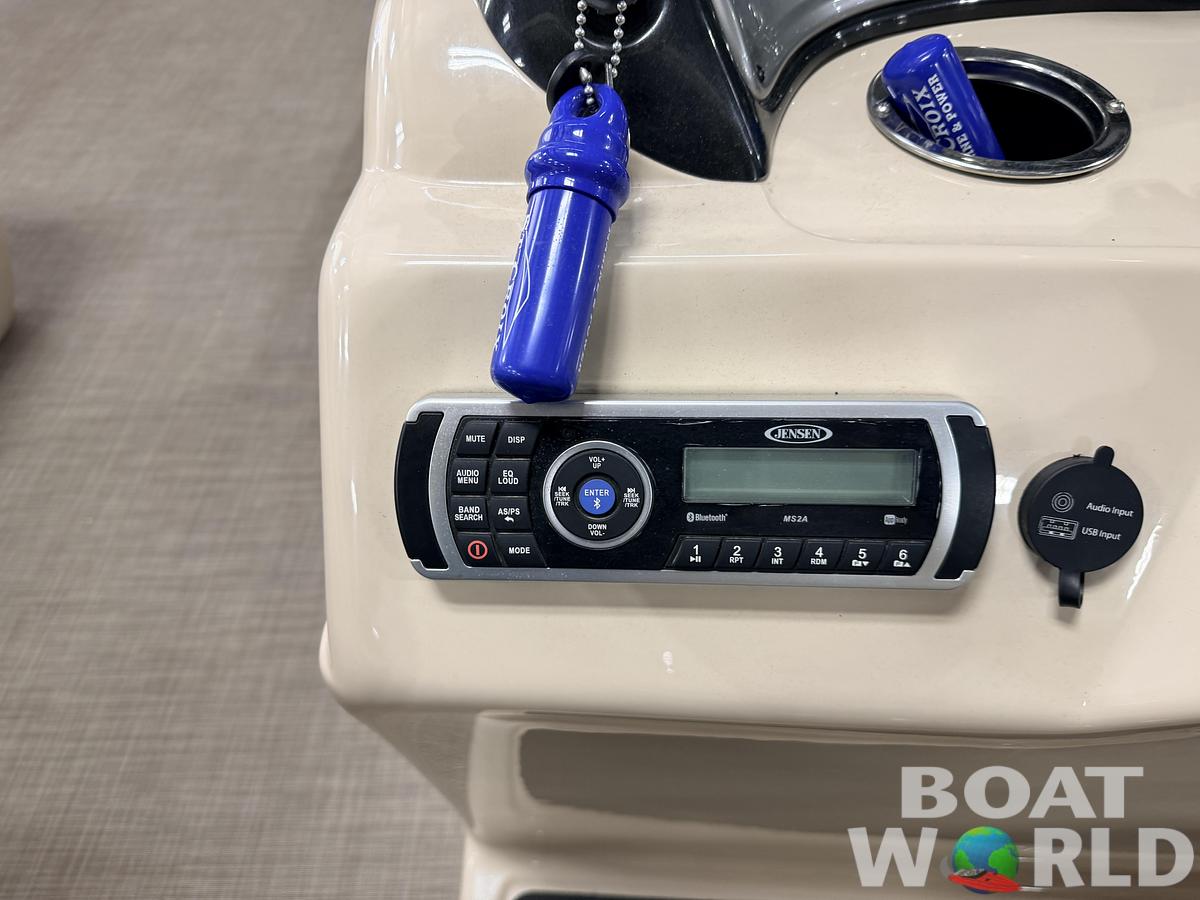 Used 2019 Sun Tracker  Fishin Barge 22 DLX XP3 Tritoon & 150HP Mercury 4Stroke - $39,995