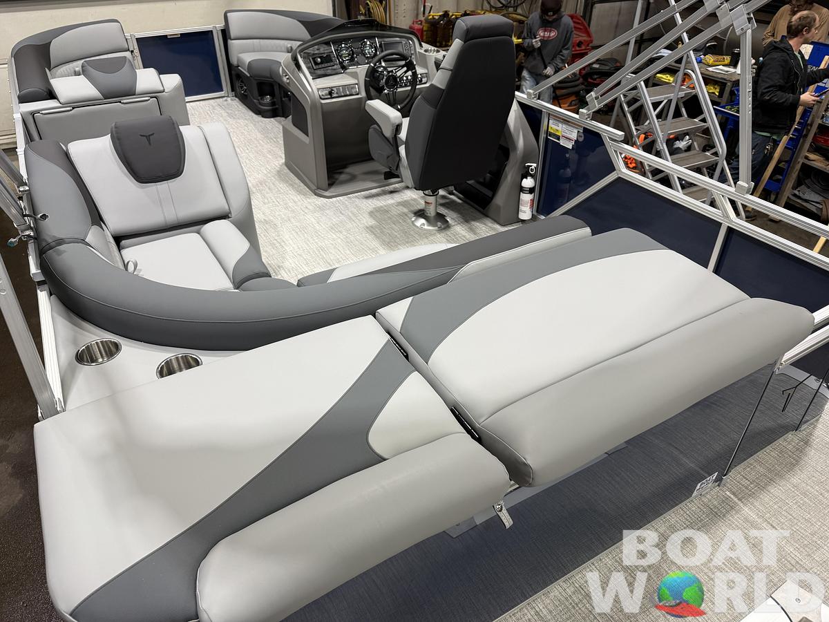 2026 Tahoe Pontoons LTZ 2185 Cruise Pontoon 
