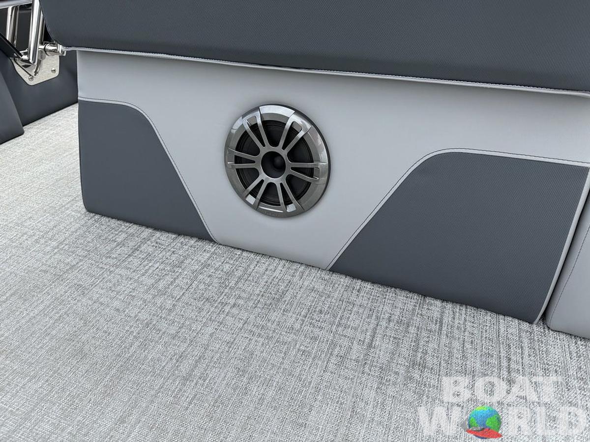 2025 Tahoe Pontoons LTZ 2385 Quad Lounge Shift Flip & Honda 4-Stroke EFI