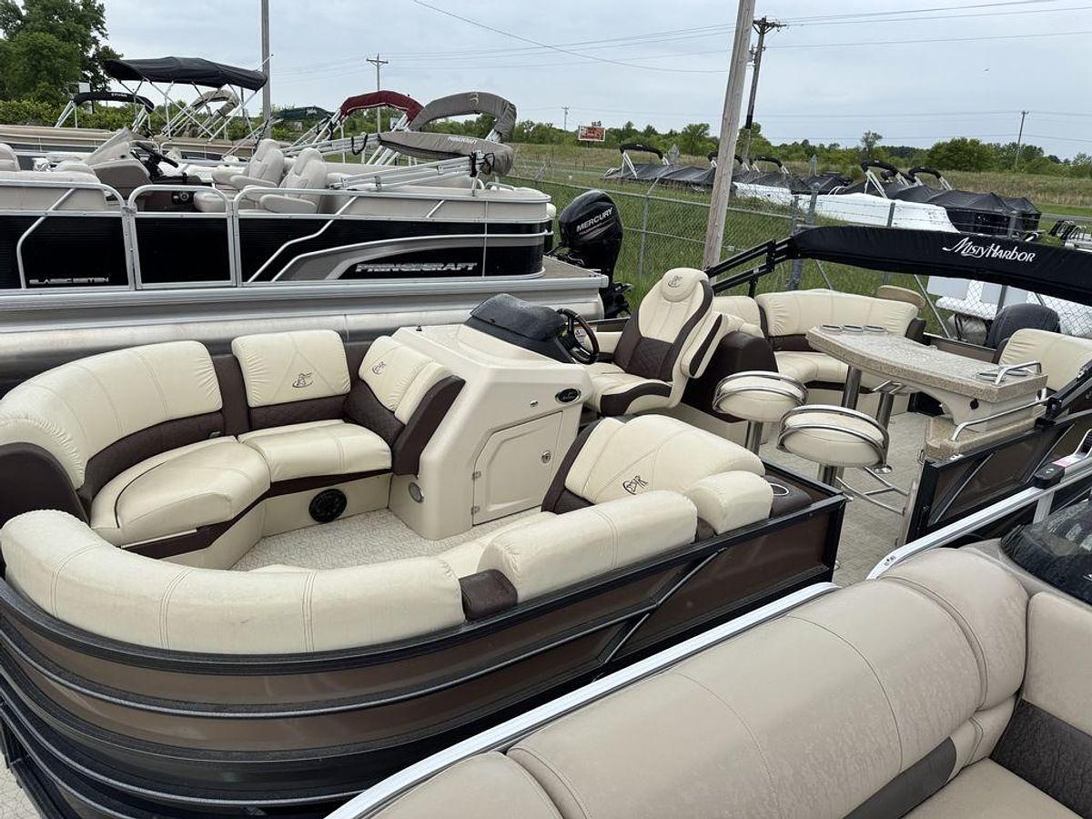 Used 2018 Misty Harbor Boats Skye SR S-2385SE Pontoon
