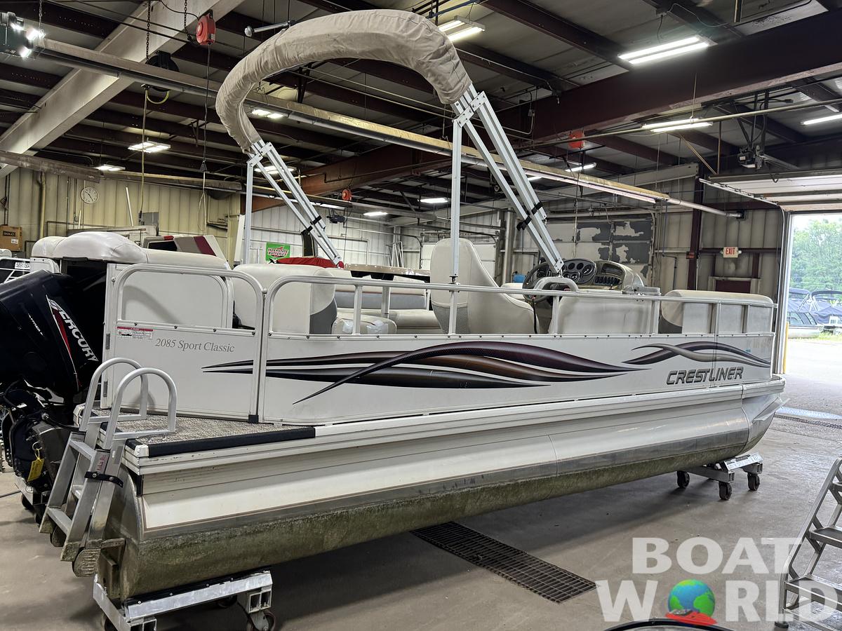 Used 2006 Crestliner  2085 Sport Classic Pontoon