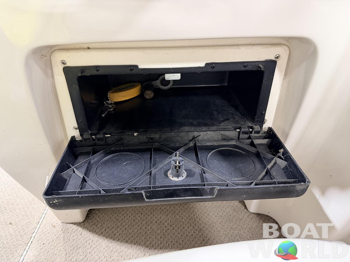 Used 2008 Princecraft Ventura 192 Deck Boat