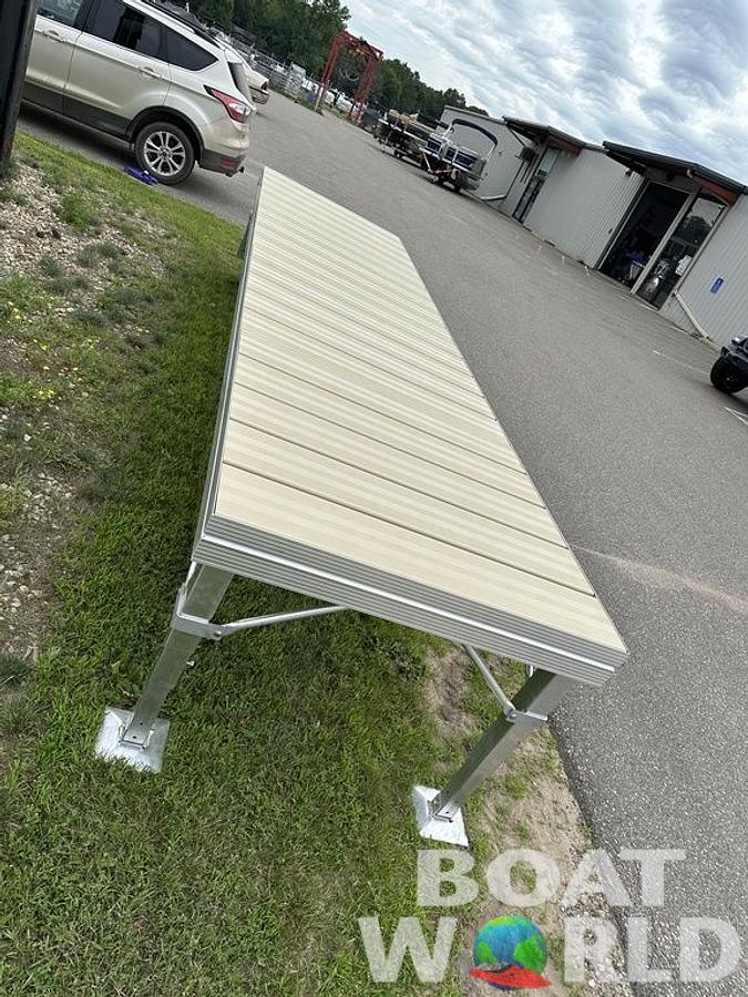 2025 Porta Dock Multi Dock 8' & 16' Screw Leveling Docks