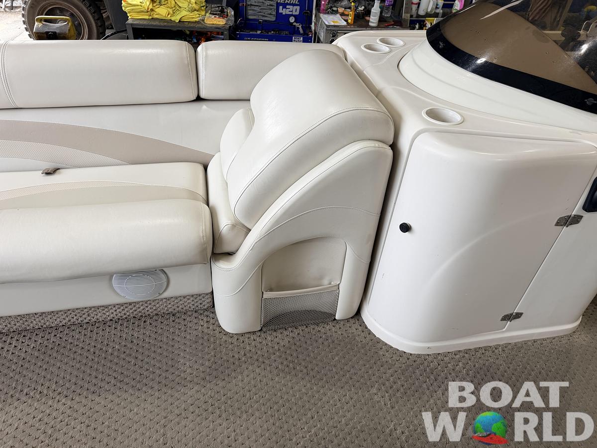 Used 2004 Starcraft 226 Elite & 50HP Mercury 4Stroke EFI -$14,995