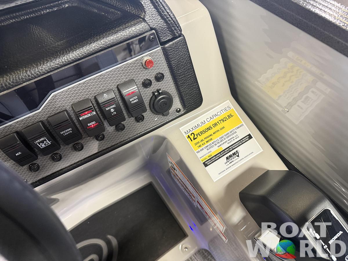 2026 Montego Bay 8522 Fish & Cruise Deluxe 