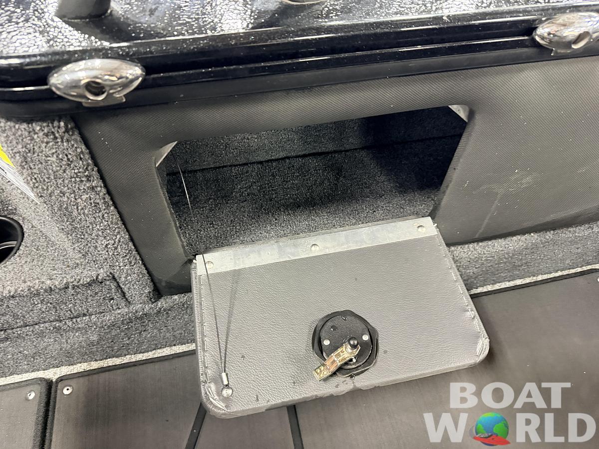 Used 2022 Lund 1875 Pro-V &  200HP Mercury ProXS - $49,995