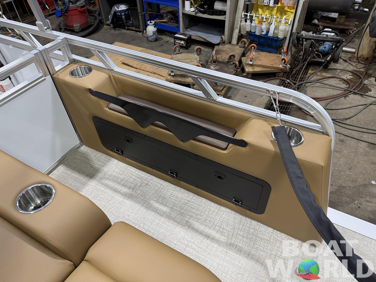 2026 Tahoe Pontoons Sport 2180 Swingback (VRB)