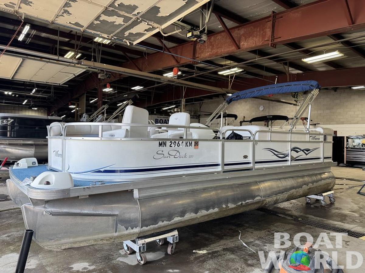 Used 2006 Weeres SunDeck 220 Pontoon