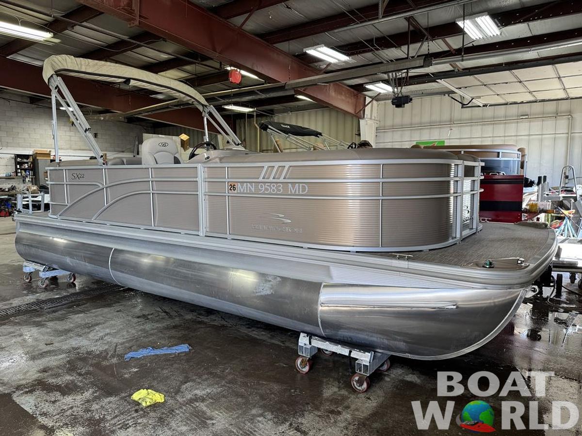 Used 2021 Bennington 22 SSR Pontoon