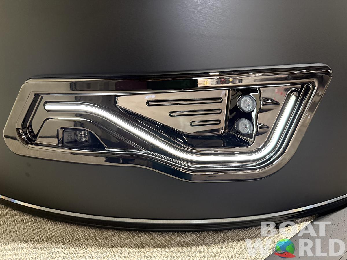 2027 Tahoe LTZ 300HP VRB Windshield Swingback $69995