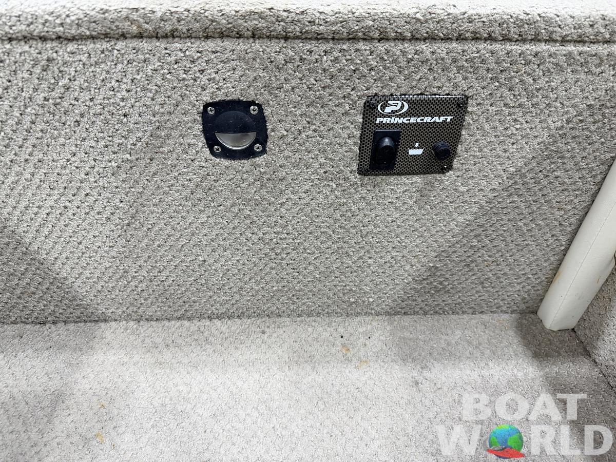 Used 2008 Princecraft Ventura 192 Deck Boat