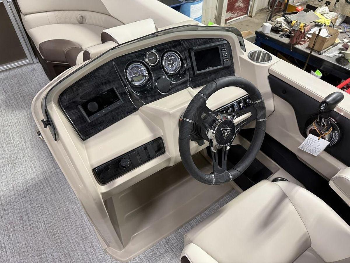 2025 Tahoe Pontoons LTZ 2385 Quad Lounge & Honda 4-Stroke EFI
