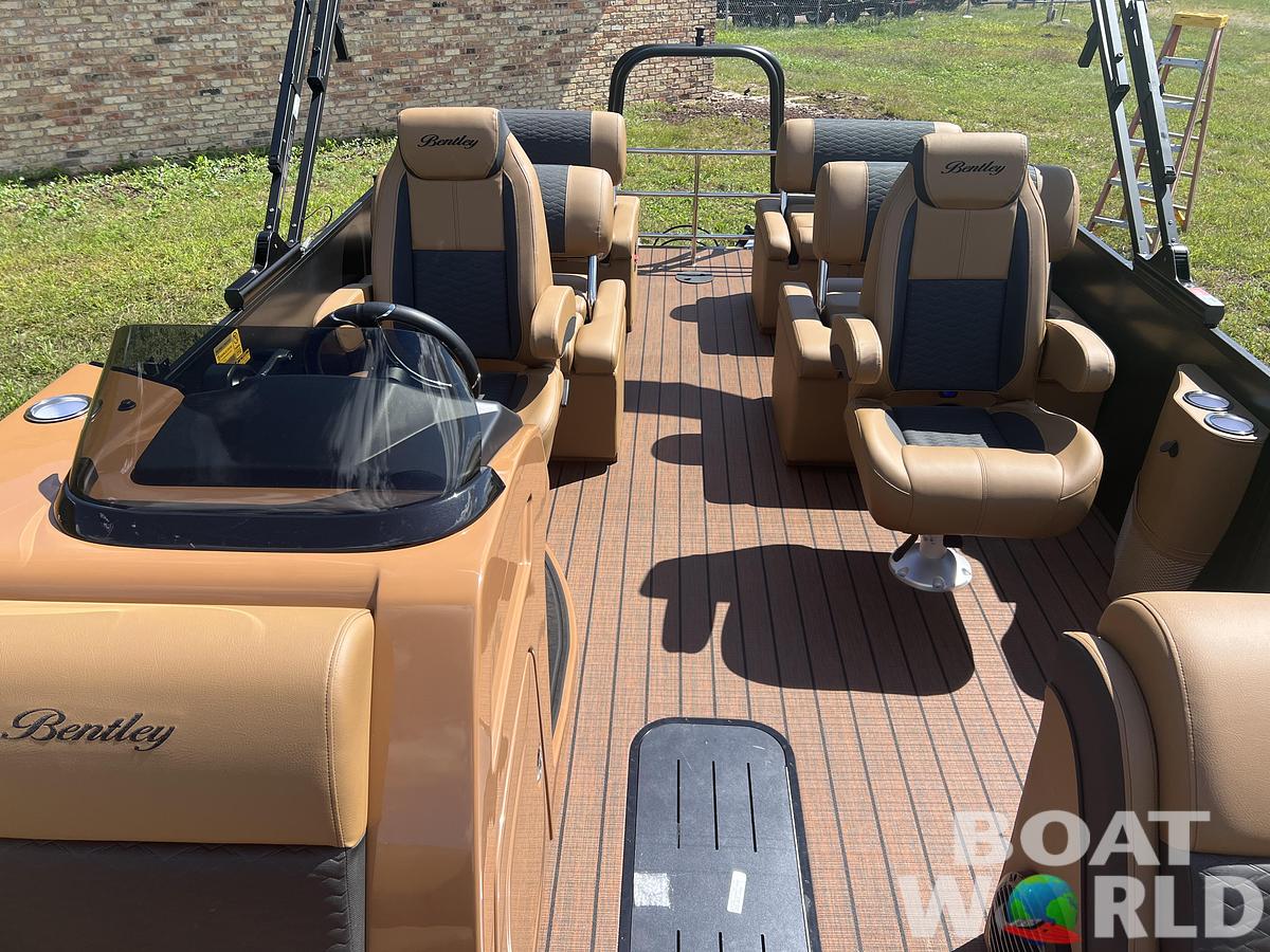 2026 Bentley Pontoons Elite 223 Quad Swingback QSB Tritoon