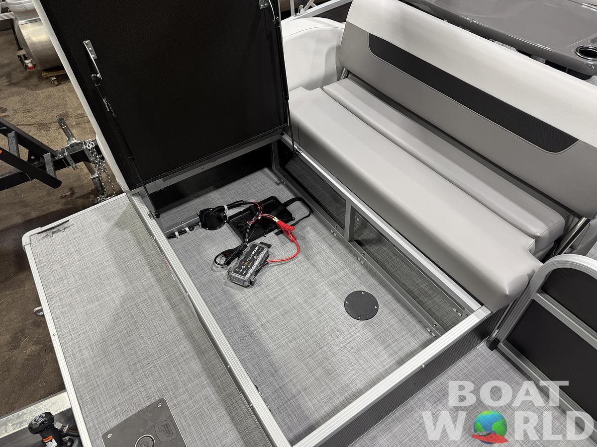 2026 Princecraft Vectra 23 RL SS Swingback Pontoon