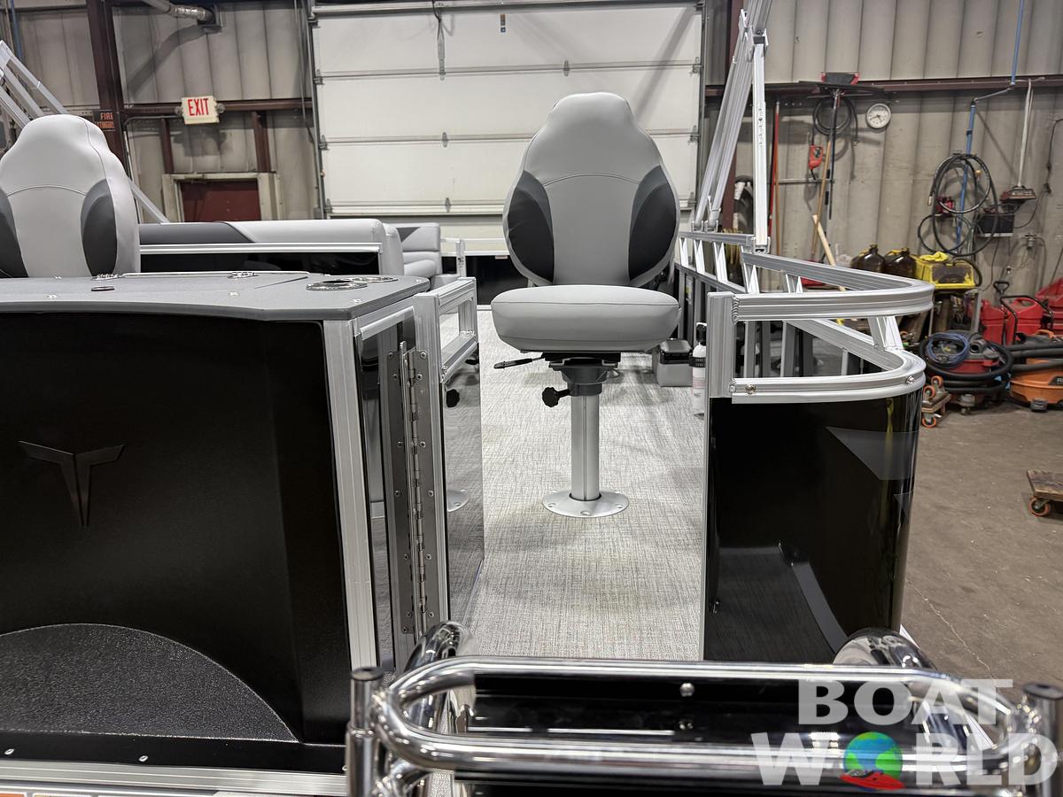 2026 Tahoe Pontoons Sport 2185 Rear Fish 